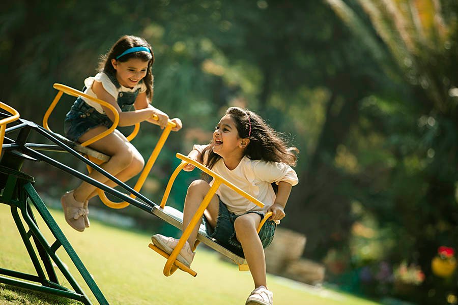 KIDS GARDEN